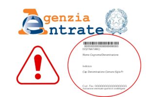 logo agenzia delle entrate, indicazioni destinatario lettera e simbolo attenzione