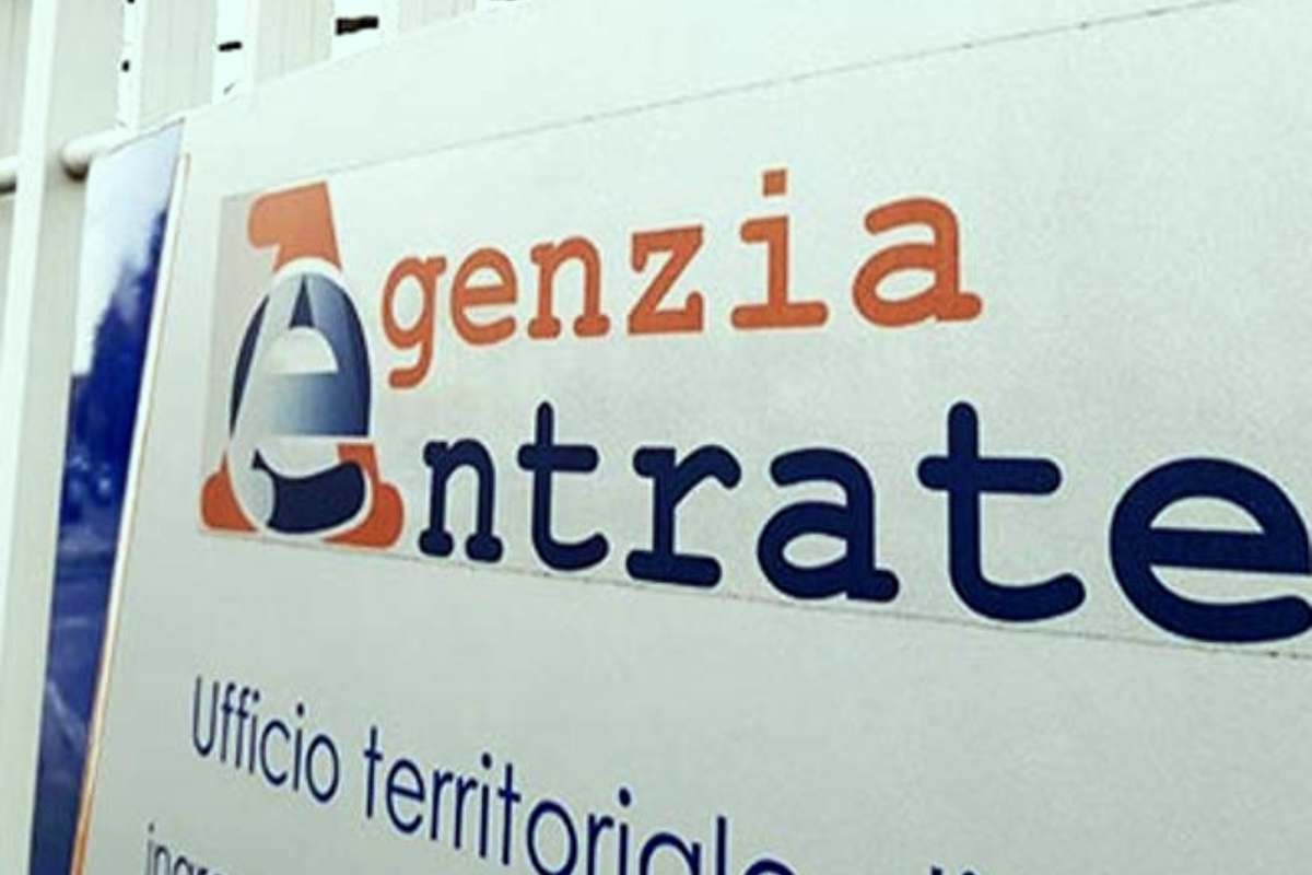 Agenzia delle Entrate comunicazione