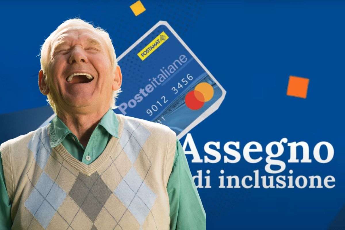 Signore anziano sorridente