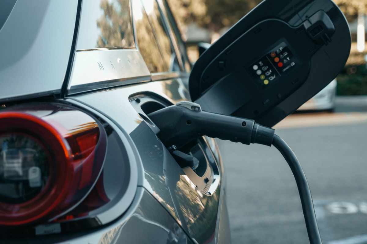 Auto elettriche ora del bonus