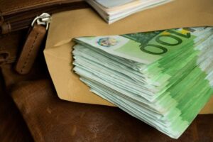 Busta con denaro