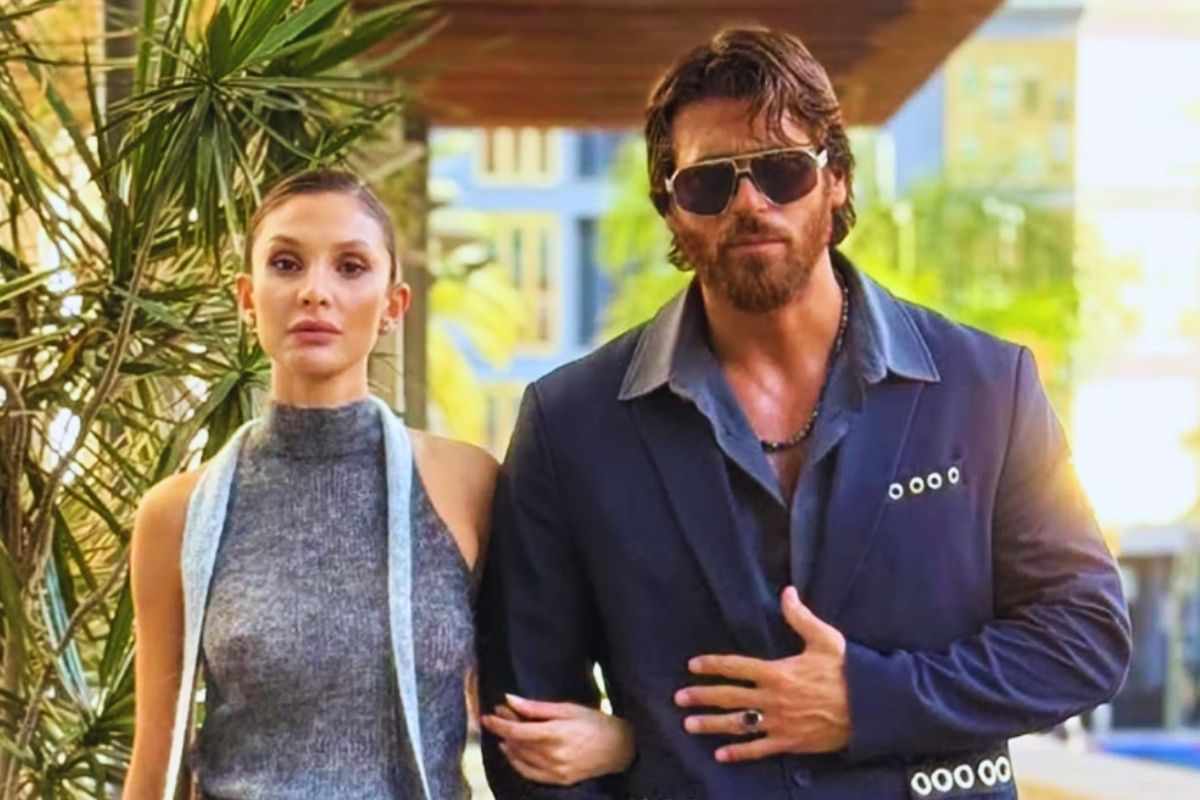 Can Yaman e Sara Bluma per un evento pubblico