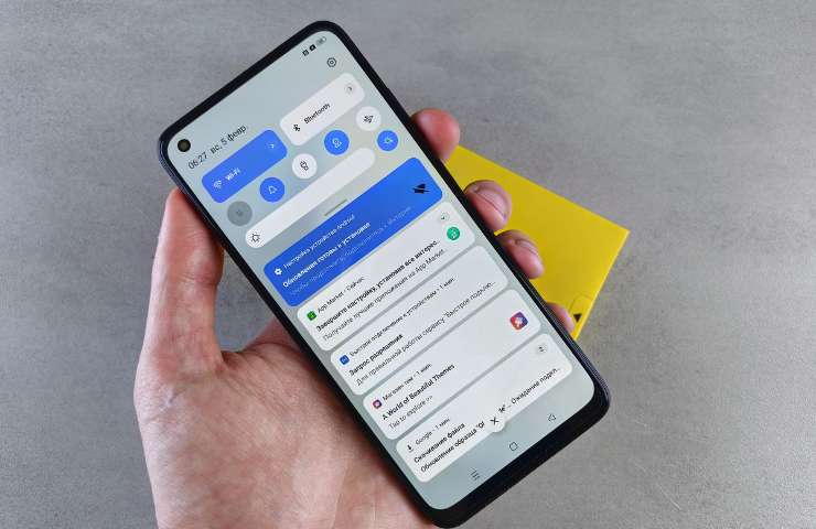 Notifiche a tendina su smartphone