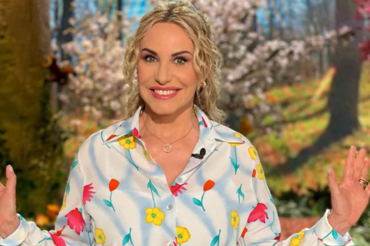 Antonella Clerici presenta è sempre mezzogiorno