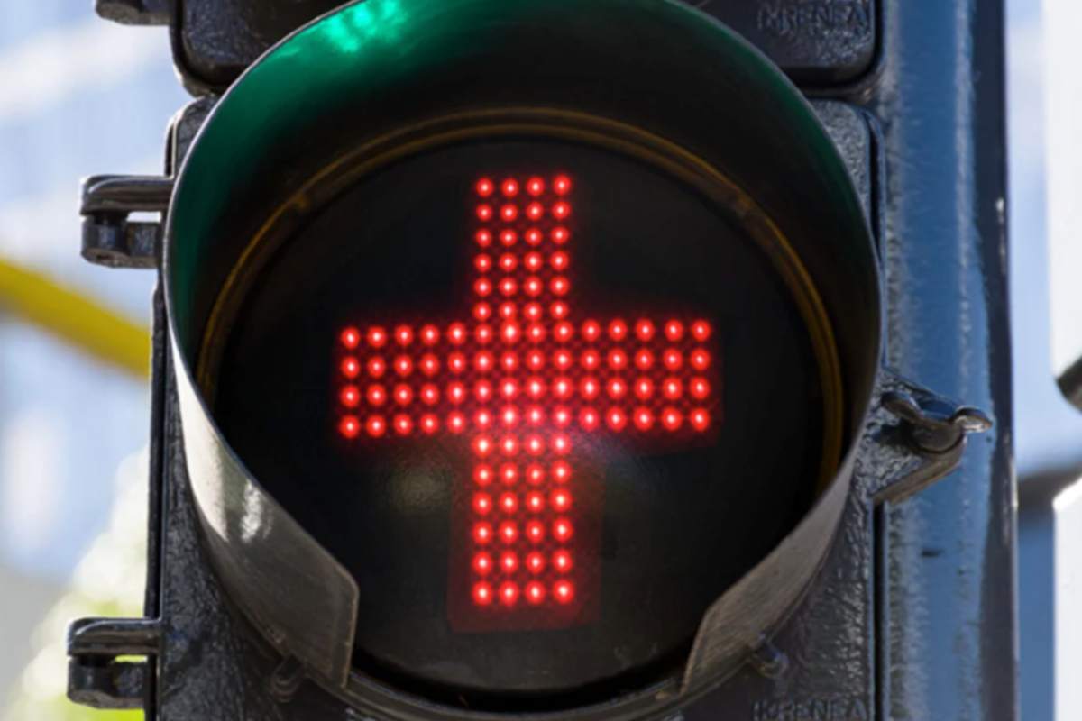 La nuova icona croce rossa del semaforo