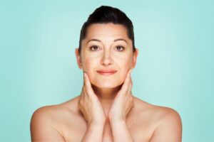 come sembrare più giovane make up